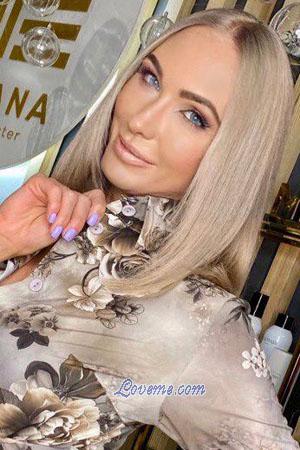 201687 - Irina Age: 49 - Ukraine