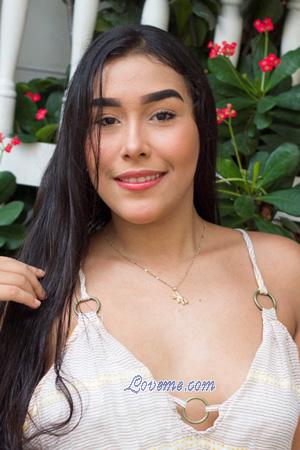 Daniela Cartagena Colombia Latin Teen Girl Age Walks