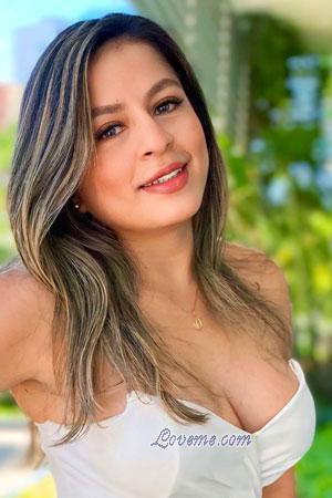 220420 - Mayra Age: 44 - Colombia