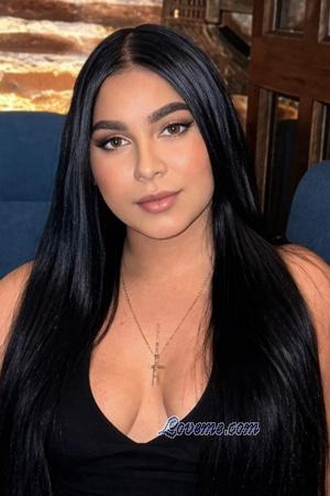 227132 - Maybelline Age: 23 - Colombia